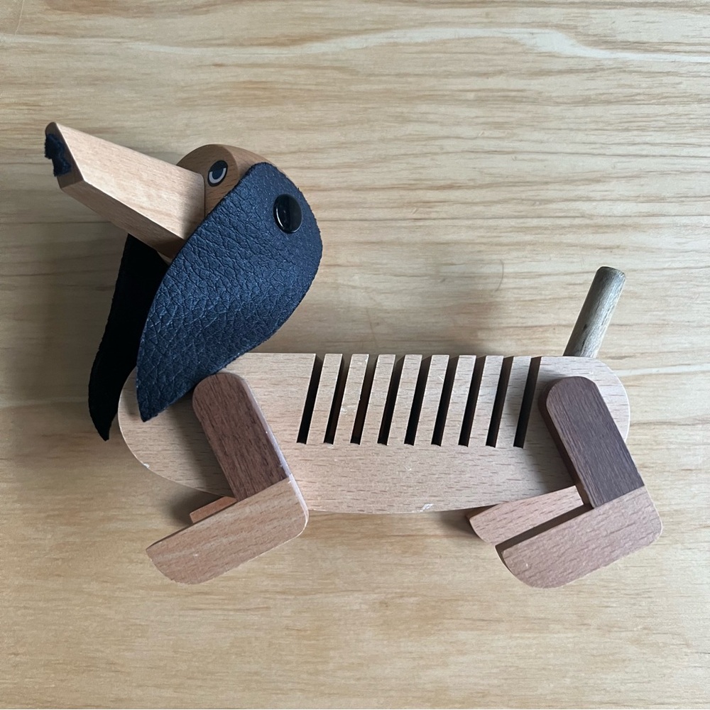 LAST CHANCE❗️12/31 - Anthropologie Wooden Elephant Figurine - Natural and Black